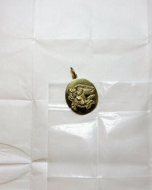 Forgyldt engle vedhæng og halskæde fra Hilbert København gave konfirmation dåb religion kristendom