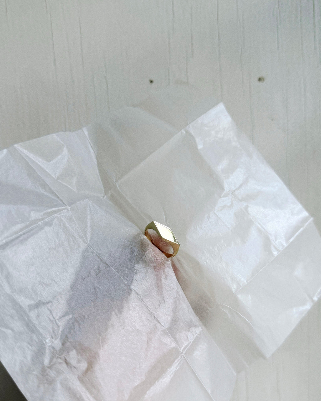 GEOMETRIC GOLD RING