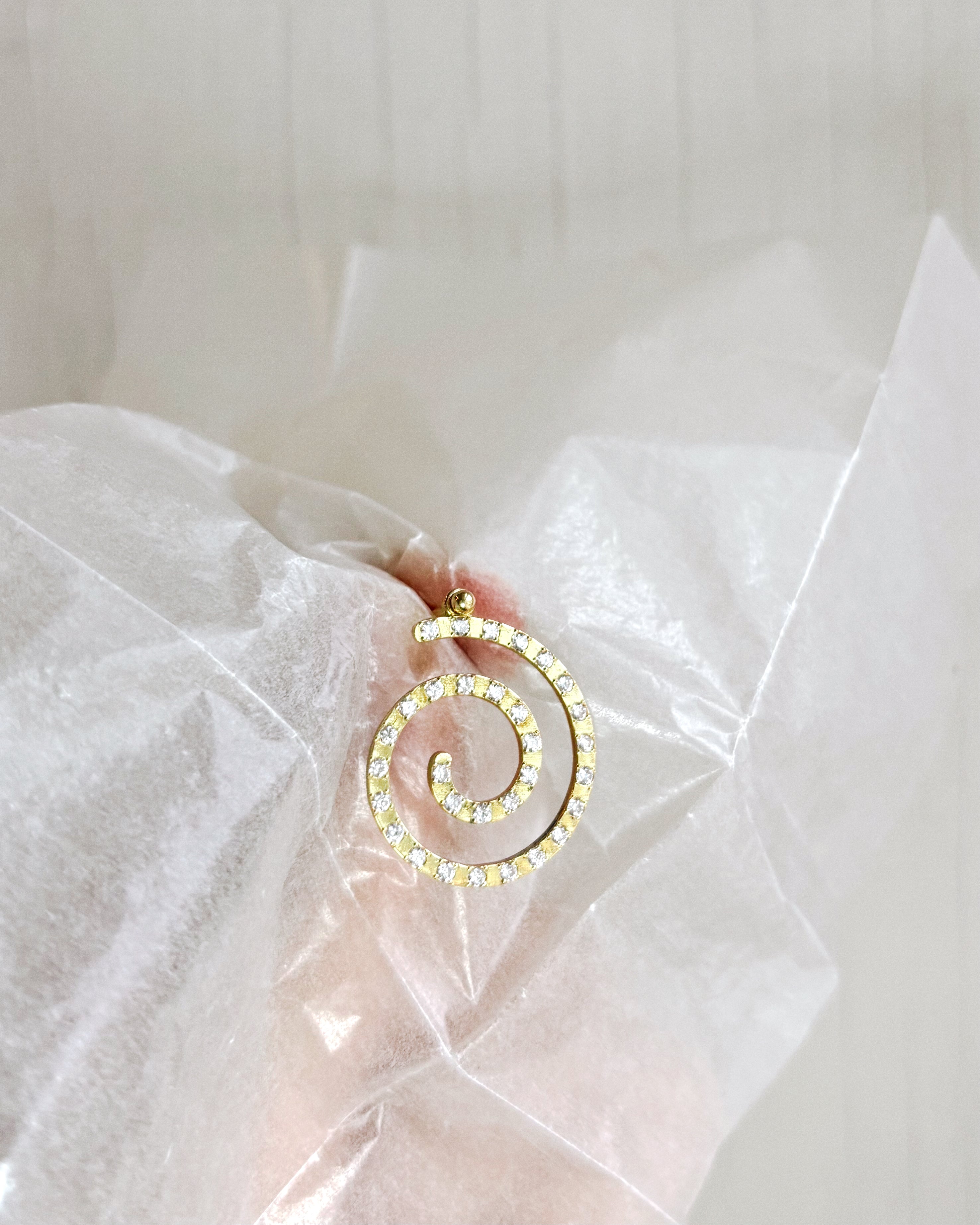 SPIRAL EARRING LARGE