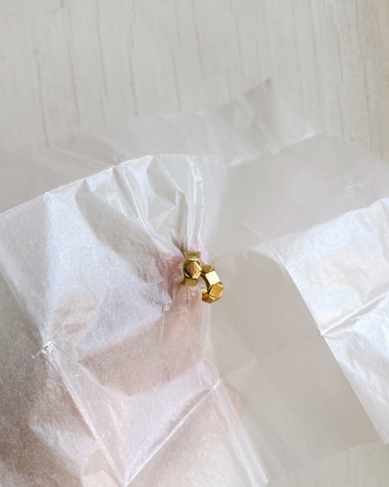 SQUARE CREOLE MEDIUM GOLD PLATED