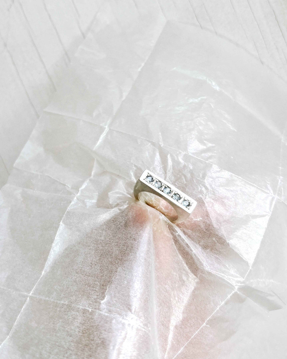 ROW RING