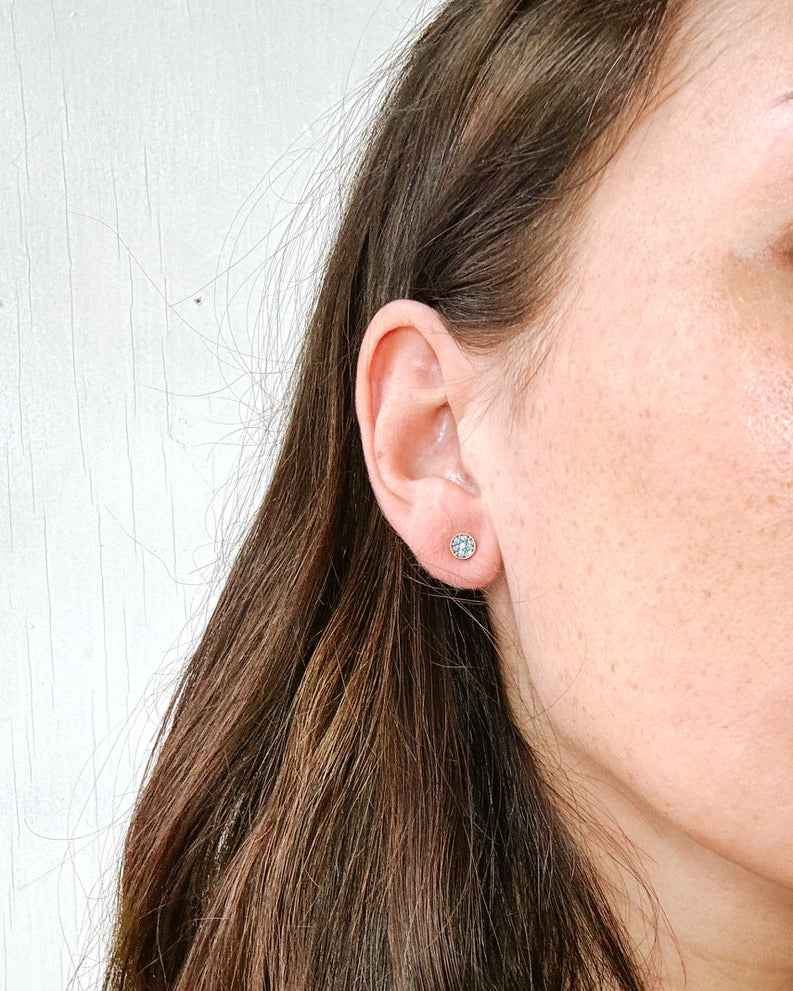 ORBIT BLUE EARSTUDS