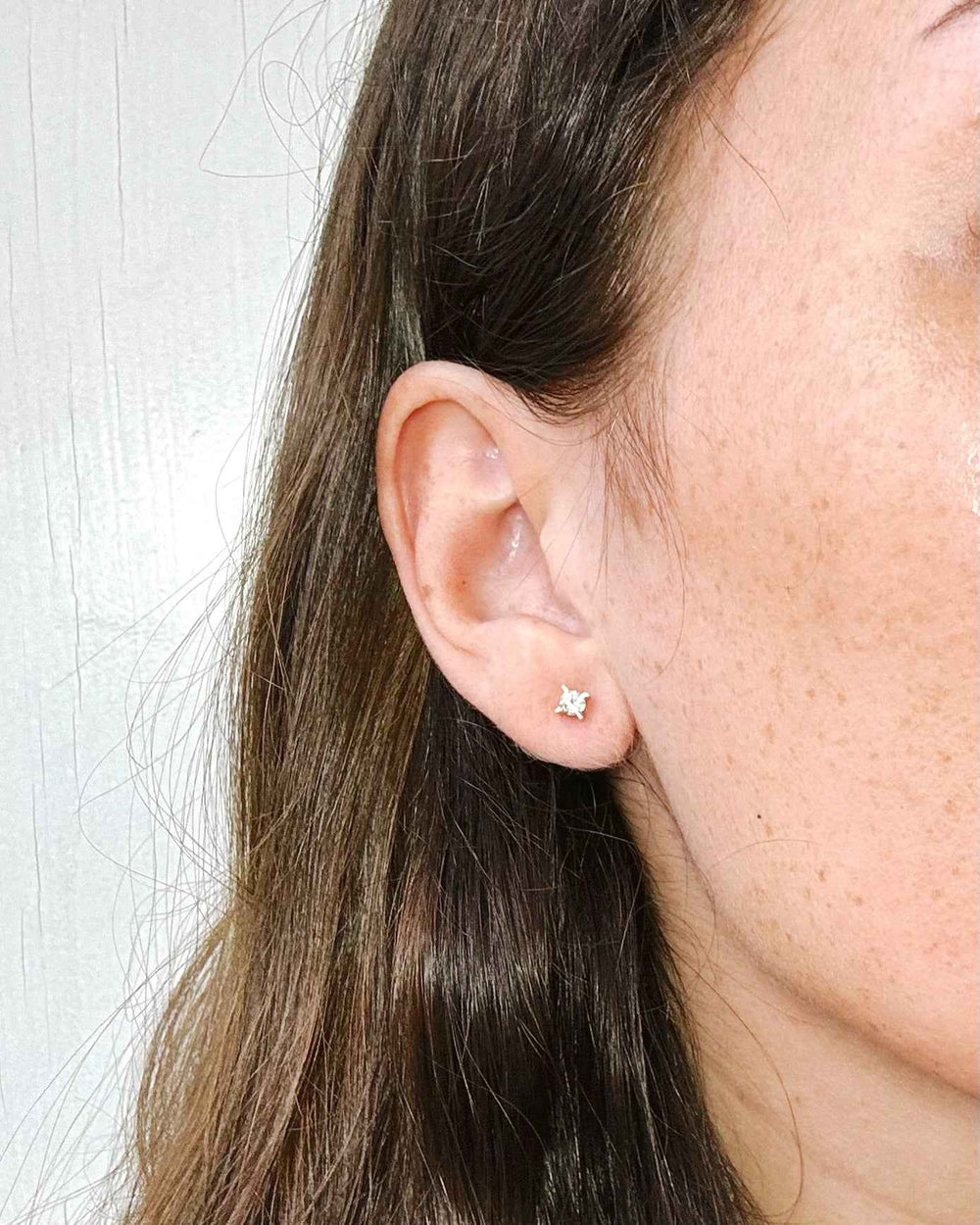 LIGHT BLUE SAPPHIRE EAR STUDS