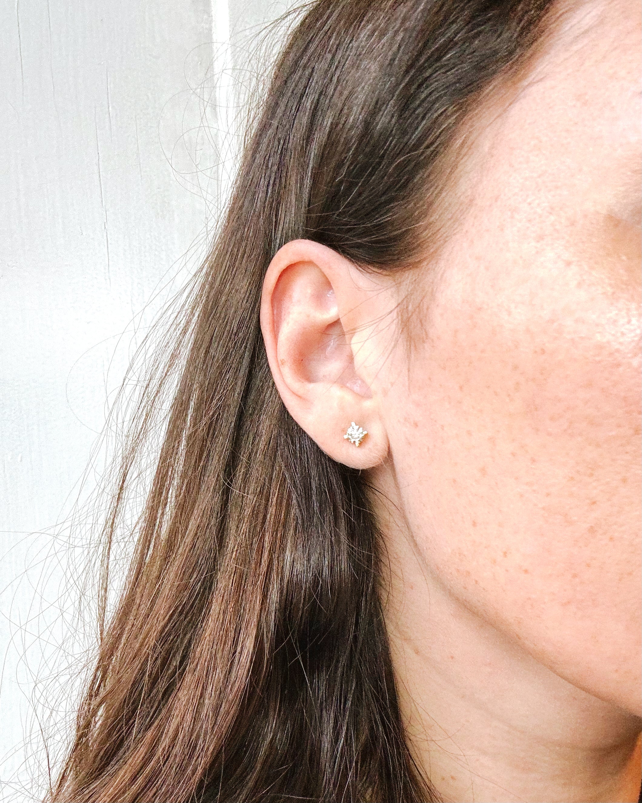 CHAMPAGNE DIAMOND EAR STUDS