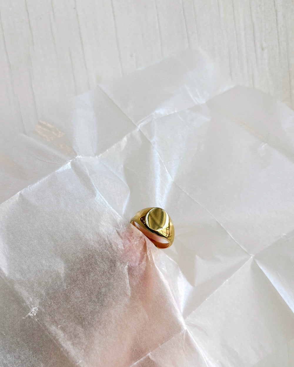 CLASSIC SIGNET RING GOLD PLATED