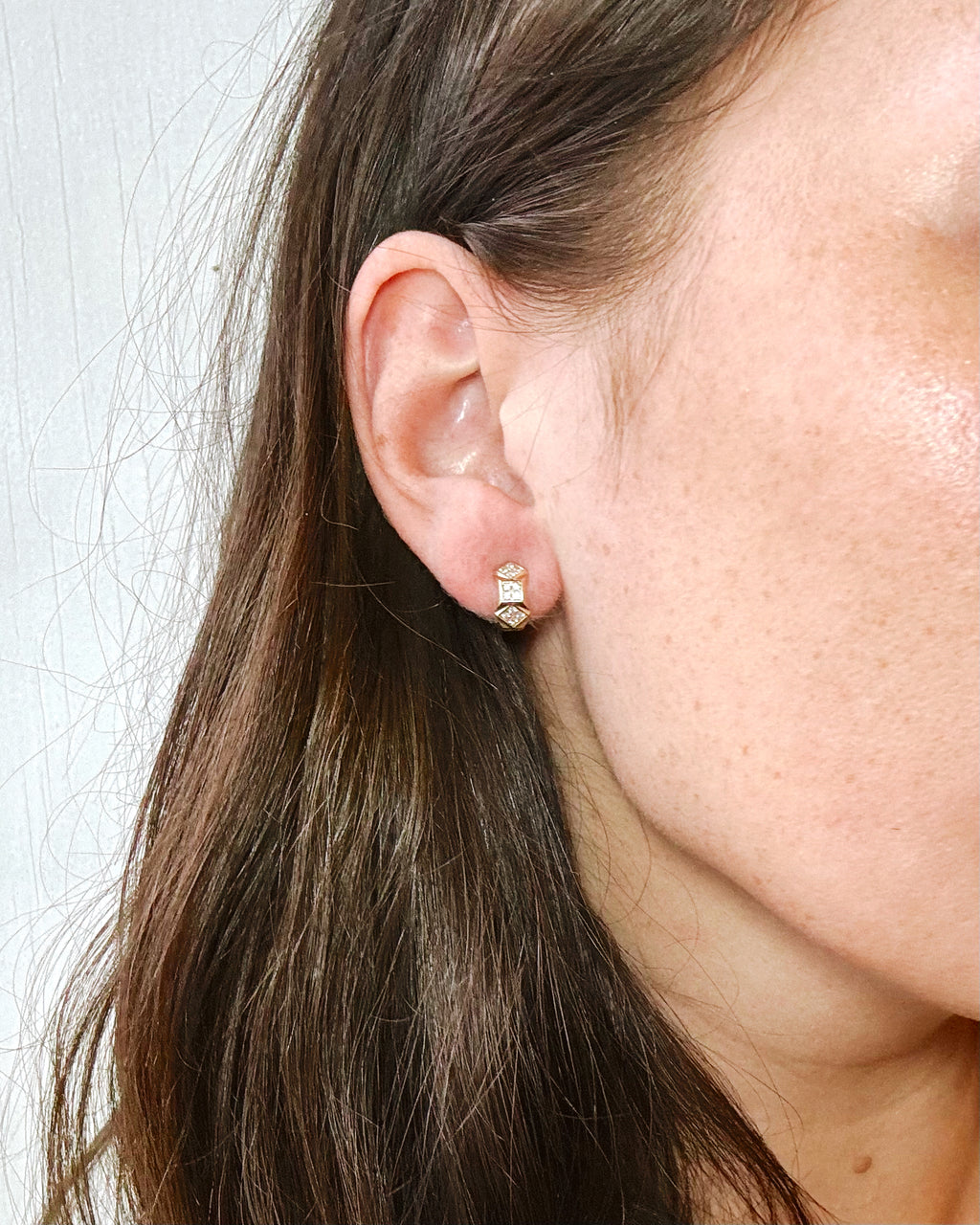 SQUARE CREOLE DIAMOND