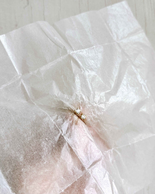 CLASSIC DIAMOND EAR STUD